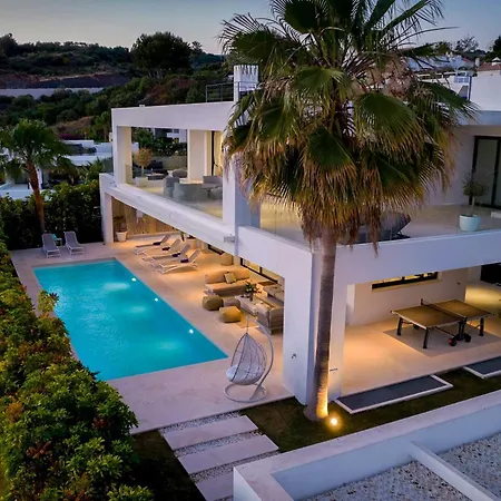Jomo Villa