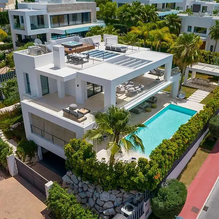 Jomo * Marbella
